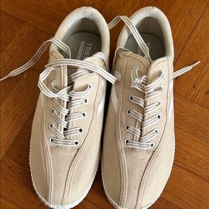 Tretorn Beige Canvas Womens Sneakers